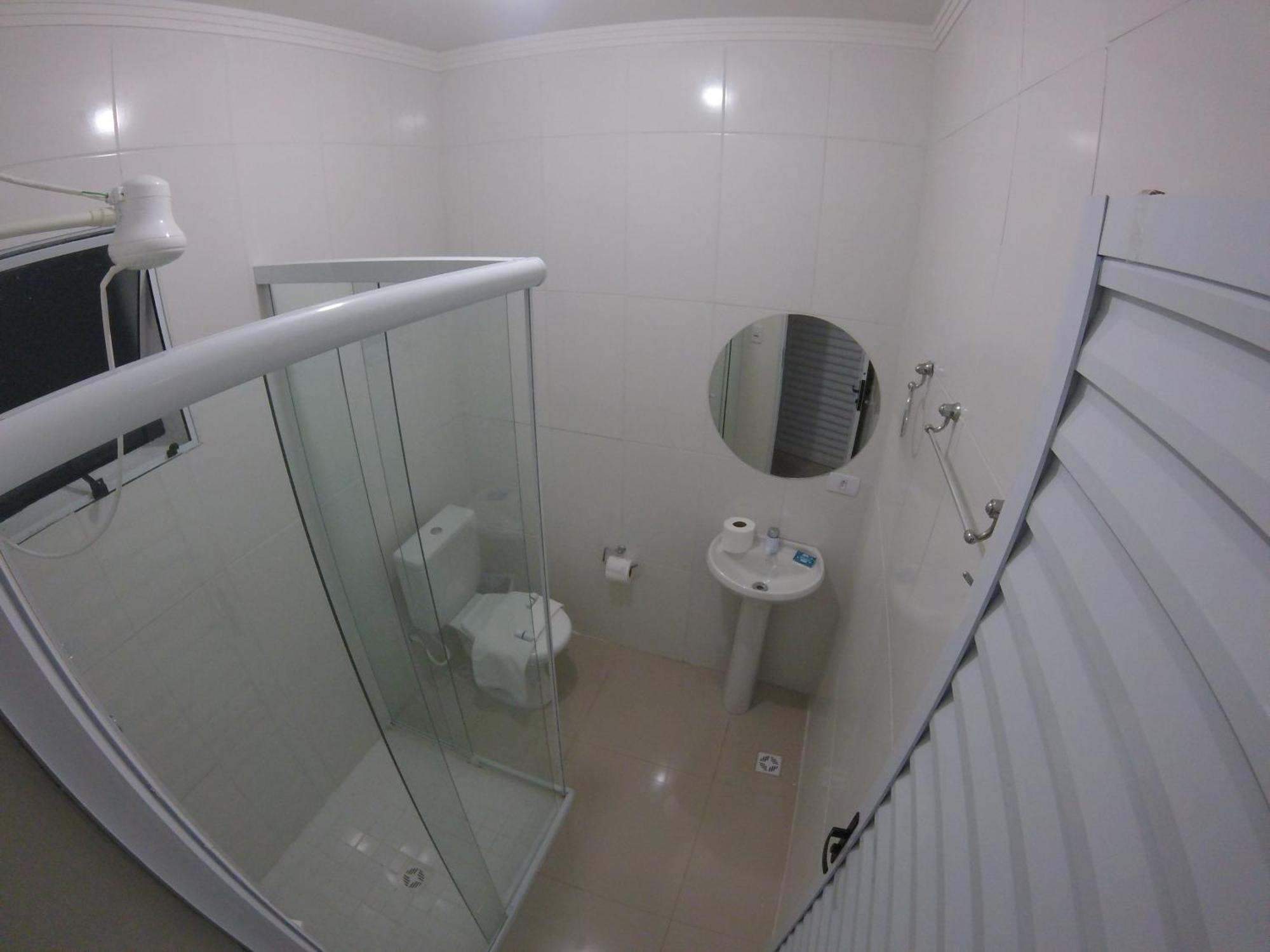 Pousada Praia Cia, Piscina, Centro, Estacionamento, Wifi, Saida Ate As 16H Бертиога Стая снимка