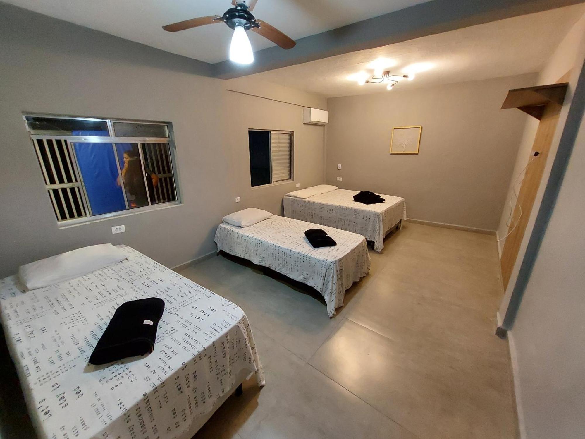 Pousada Praia Cia, Piscina, Centro, Estacionamento, Wifi, Saida Ate As 16H Бертиога Стая снимка
